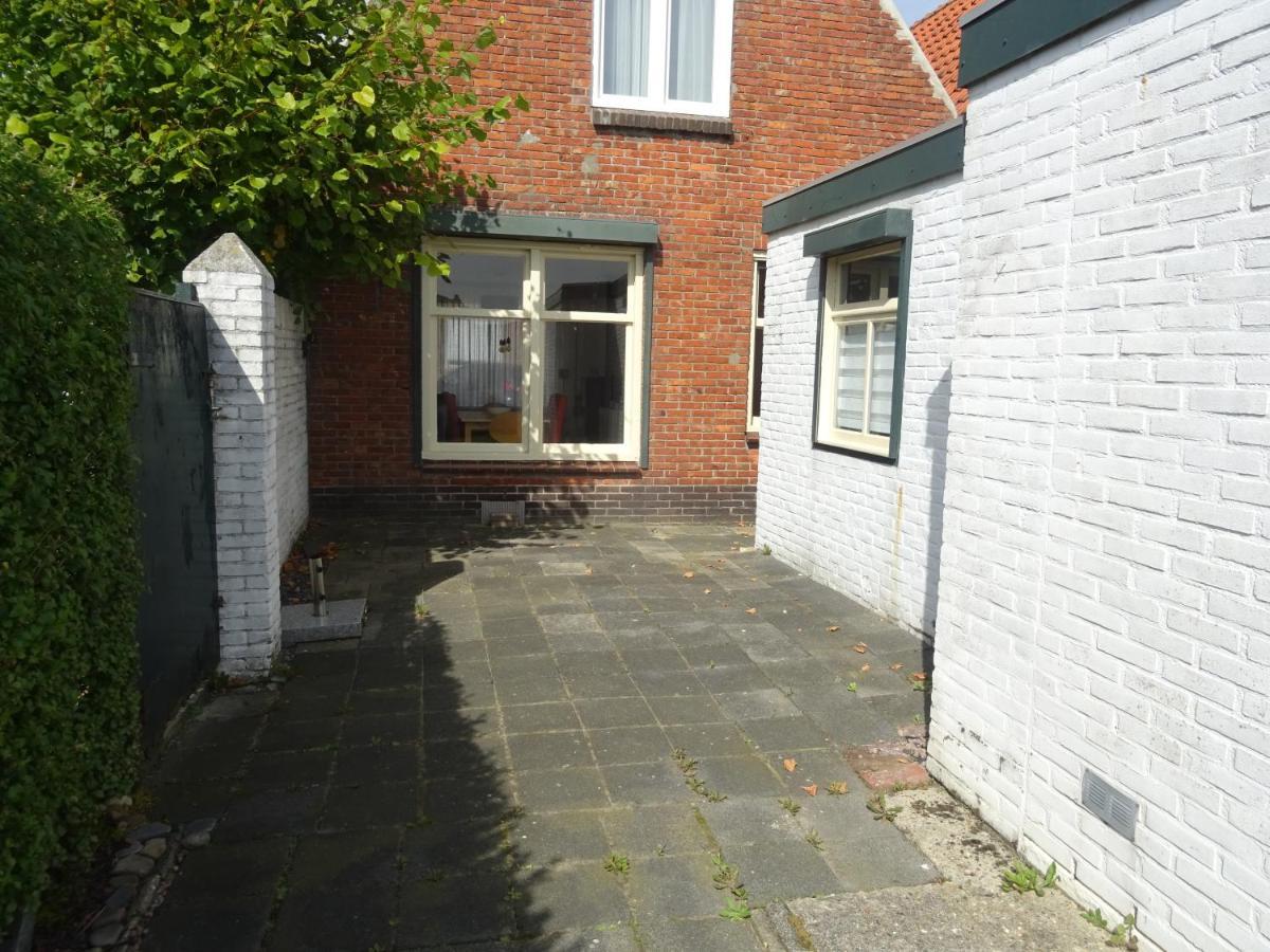Kustverhuur, Breskens, Nijverheidstraat 11 Exterior photo